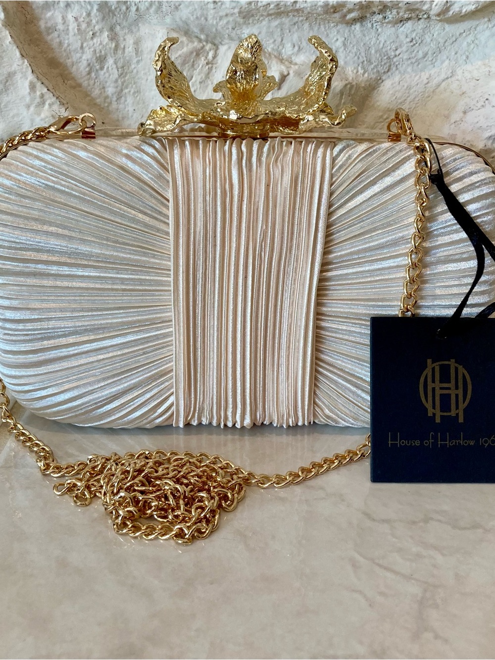 NWT House of Harlow 1960 evening clutch/crossbody -cream satiny pleated fabric - Picture 4 of 12